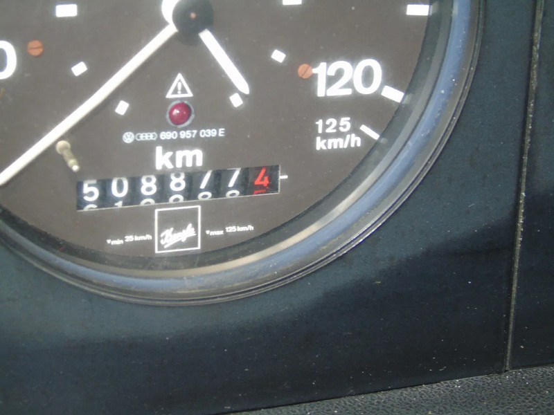 Hästbuss MAN 10 .150 + 2-3 HORSES + MANUAL: bild 18 Hästbuss MAN 10 .150 + 2-3 HORSES + MANUAL: bild 18