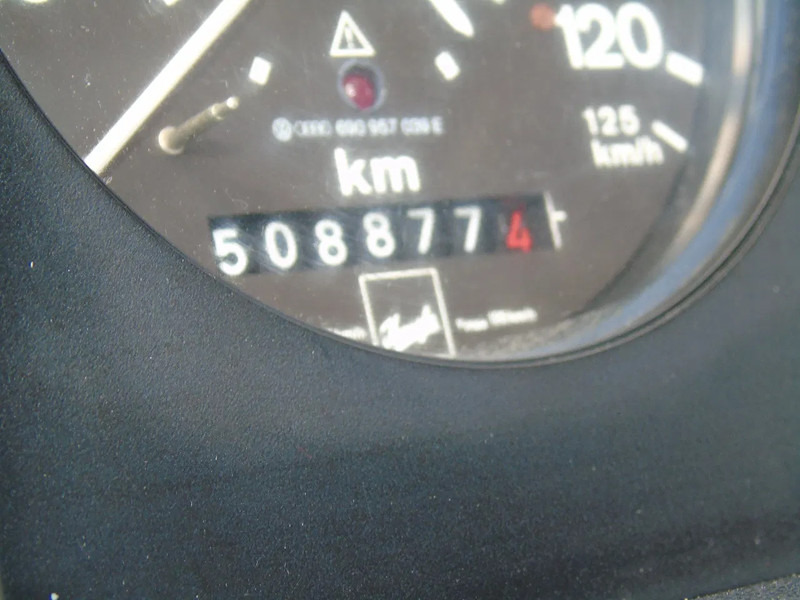 Hästbuss MAN 10 .150 + 2-3 HORSES + MANUAL: bild 17 Hästbuss MAN 10 .150 + 2-3 HORSES + MANUAL: bild 17