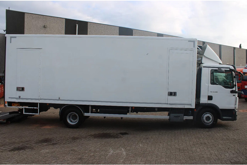 MAN TGL reserved 12.180 + EURO 6 + 12T - Lastbil med skåp: bild 4 MAN TGL reserved 12.180 + EURO 6 + 12T - Lastbil med skåp: bild 4