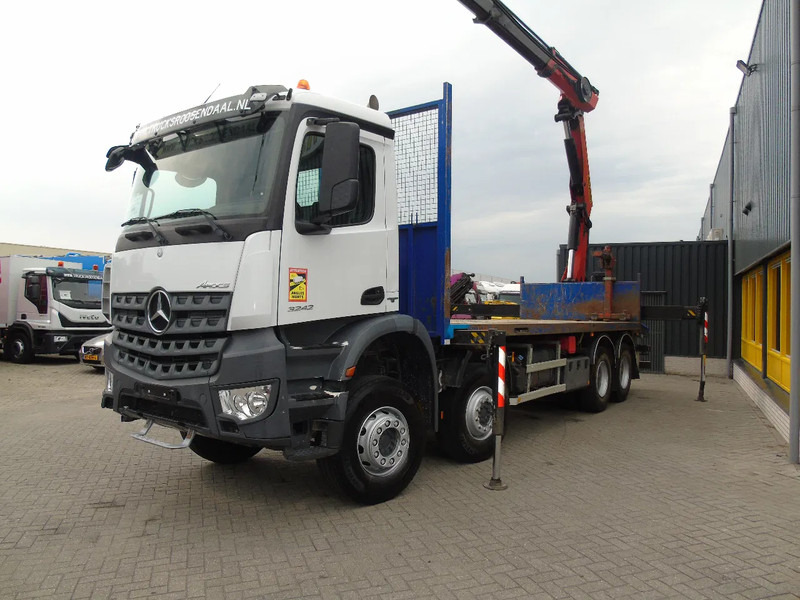 Mercedes-Benz Arocs 3242 + PALFINGER 33002EH 7x EXTENTION + 8X4 + EURO 6 + REMOTE - Kranbil: bild 5 Mercedes-Benz Arocs 3242 + PALFINGER 33002EH 7x EXTENTION + 8X4 + EURO 6 + REMOTE - Kranbil: bild 5