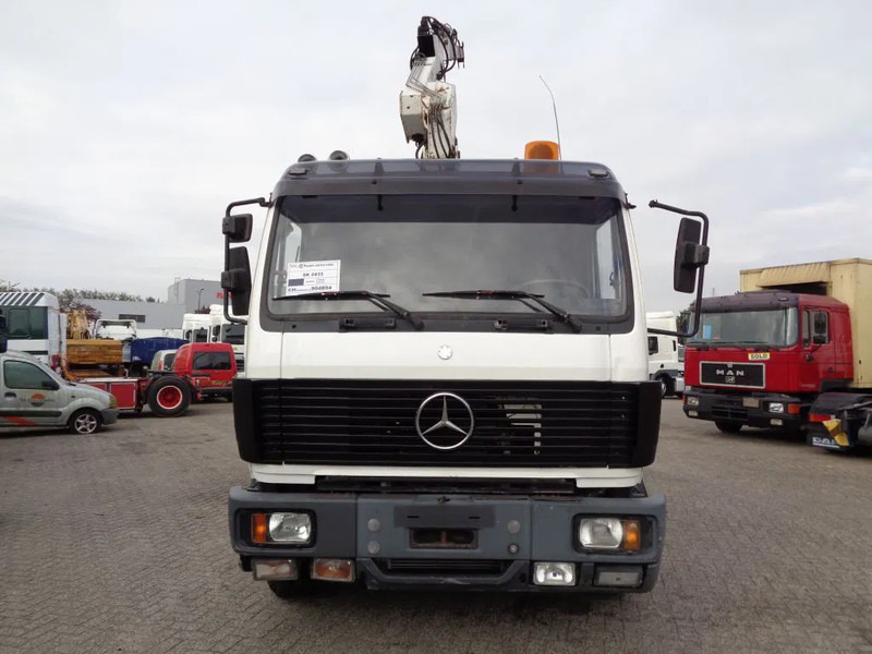 Mercedes-Benz SK 2433 + Semi-Auto + PTO + Serie 14 Crane + 3 pedals - Lastbil med kabelsystem, Kranbil: bild 2 Mercedes-Benz SK 2433 + Semi-Auto + PTO + Serie 14 Crane + 3 pedals - Lastbil med kabelsystem, Kranbil: bild 2