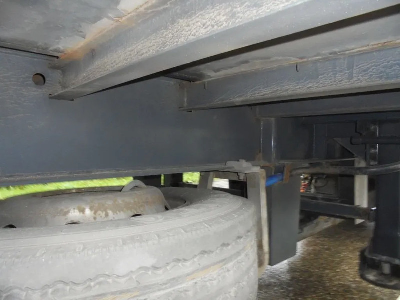 Renders RMAC 9.9 + 2 AXLE + Combi - Skåpsläp: bild 5 Renders RMAC 9.9 + 2 AXLE + Combi - Skåpsläp: bild 5