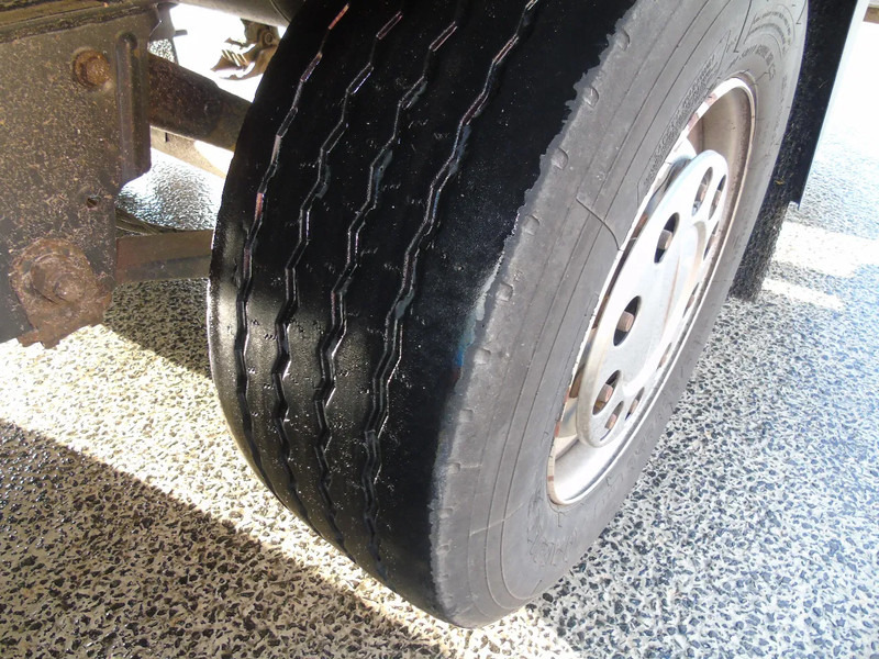 Schmitz Cargobull 2 AXLE + CARRIER + DHOLLANDIA LOADLIFT - Kylsläp: bild 5 Schmitz Cargobull 2 AXLE + CARRIER + DHOLLANDIA LOADLIFT - Kylsläp: bild 5