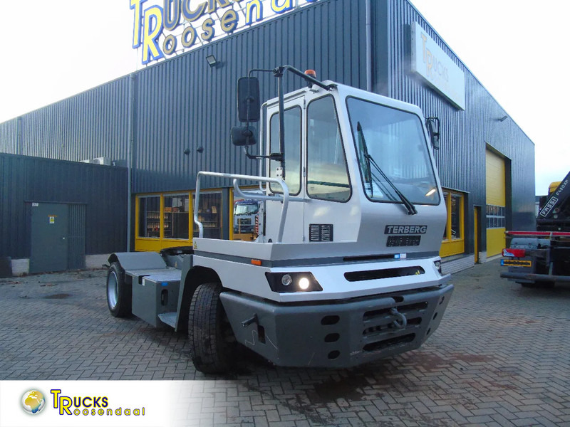Terberg YT 182 fully funtion + perfect - Terminaltraktor: bild 1 Terberg YT 182 fully funtion + perfect - Terminaltraktor: bild 1