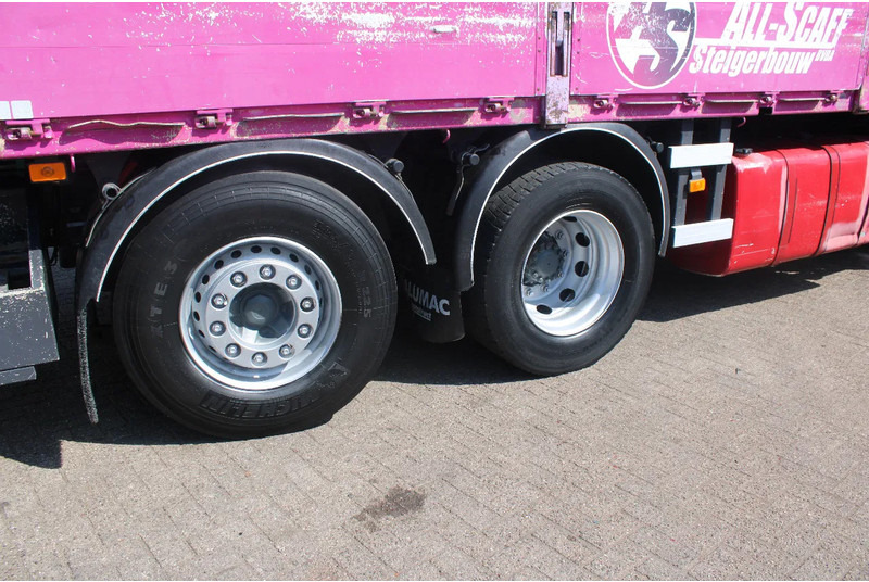 Volvo FM 370 + PALFINGER 23002 /6EXT + REMOTE + 6X2 STEERING - Kranbil: bild 4 Volvo FM 370 + PALFINGER 23002 /6EXT + REMOTE + 6X2 STEERING - Kranbil: bild 4