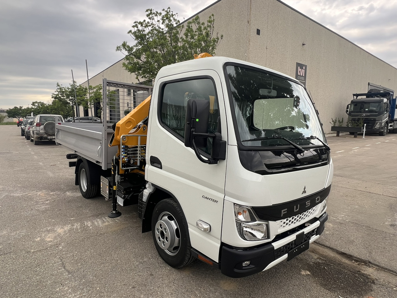 FUSO 35 3S - Kranbil: bild 3 FUSO 35 3S - Kranbil: bild 3
