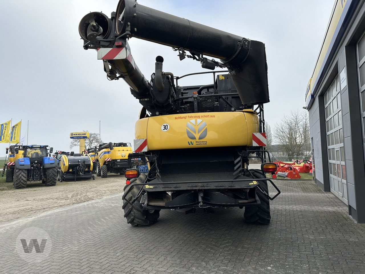 New Holland CR 10.90 - Skördetröska: bild 2 New Holland CR 10.90 - Skördetröska: bild 2