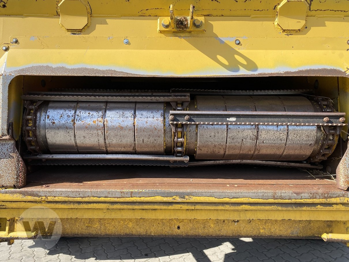 New Holland CR 9090 - Skördetröska: bild 4 New Holland CR 9090 - Skördetröska: bild 4