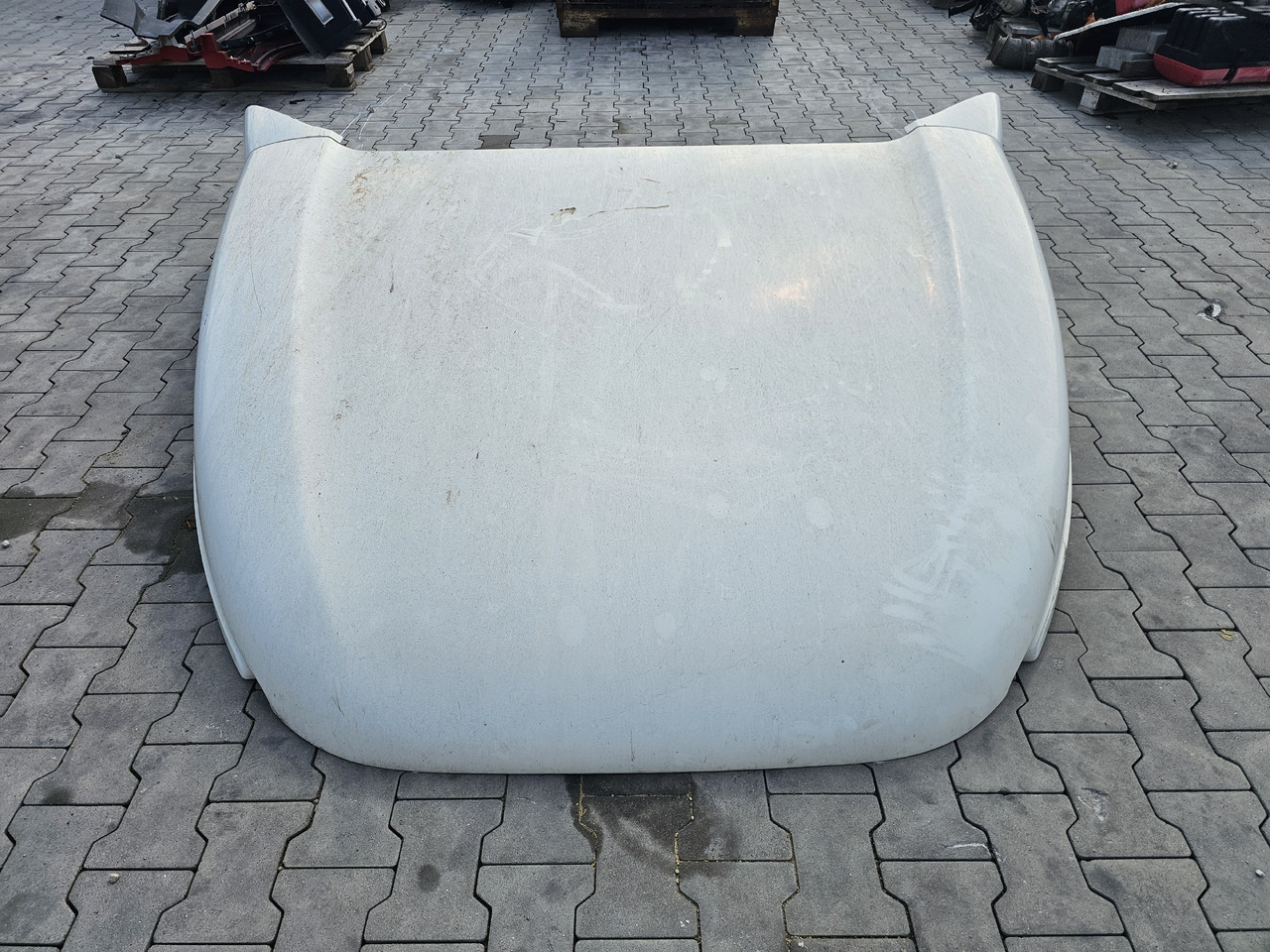 DAF XF105 SPACE CAB / ROOF SPOILER - Aerodynamik/ Spoiler: bild 2 DAF XF105 SPACE CAB / ROOF SPOILER - Aerodynamik/ Spoiler: bild 2