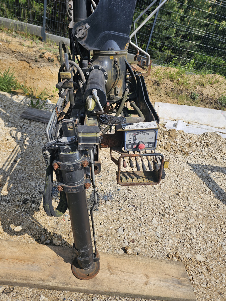 HIAB COMPLETE CRANE / HIAB 122B - 2 DUO / 2013 + GRABBER - Lastbilskran: bild 3 HIAB COMPLETE CRANE / HIAB 122B - 2 DUO / 2013 + GRABBER - Lastbilskran: bild 3