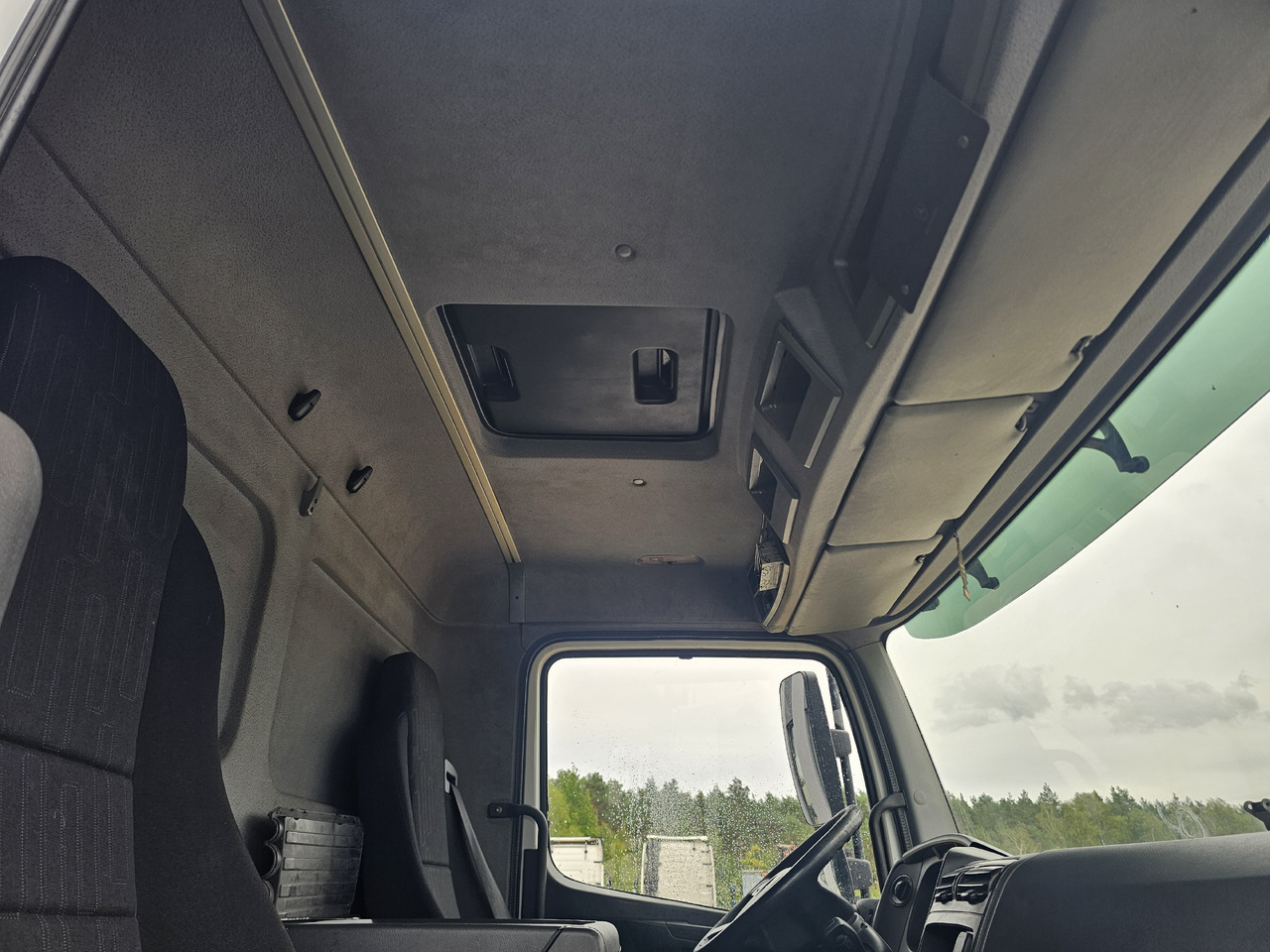 Hytt MERCEDES-BENZ ATEGO EURO 6 / COMPLETE CABINE: bild 11 Hytt MERCEDES-BENZ ATEGO EURO 6 / COMPLETE CABINE: bild 11