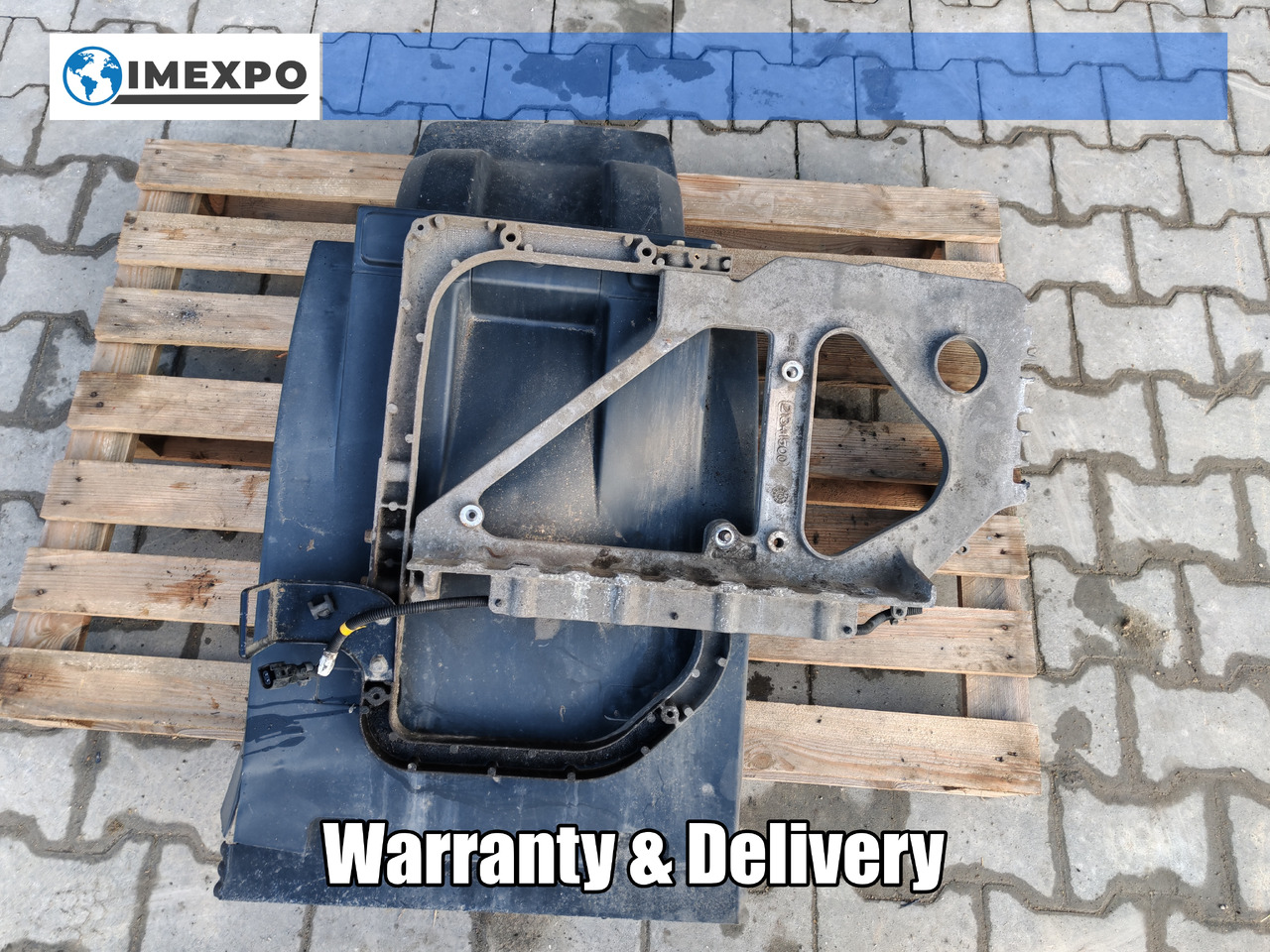 VOLVO FH FM FMX /FRONT AXLE LEFT MODGUARD / COMPLETE - Karosseri och exteriör: bild 1 VOLVO FH FM FMX /FRONT AXLE LEFT MODGUARD / COMPLETE - Karosseri och exteriör: bild 1