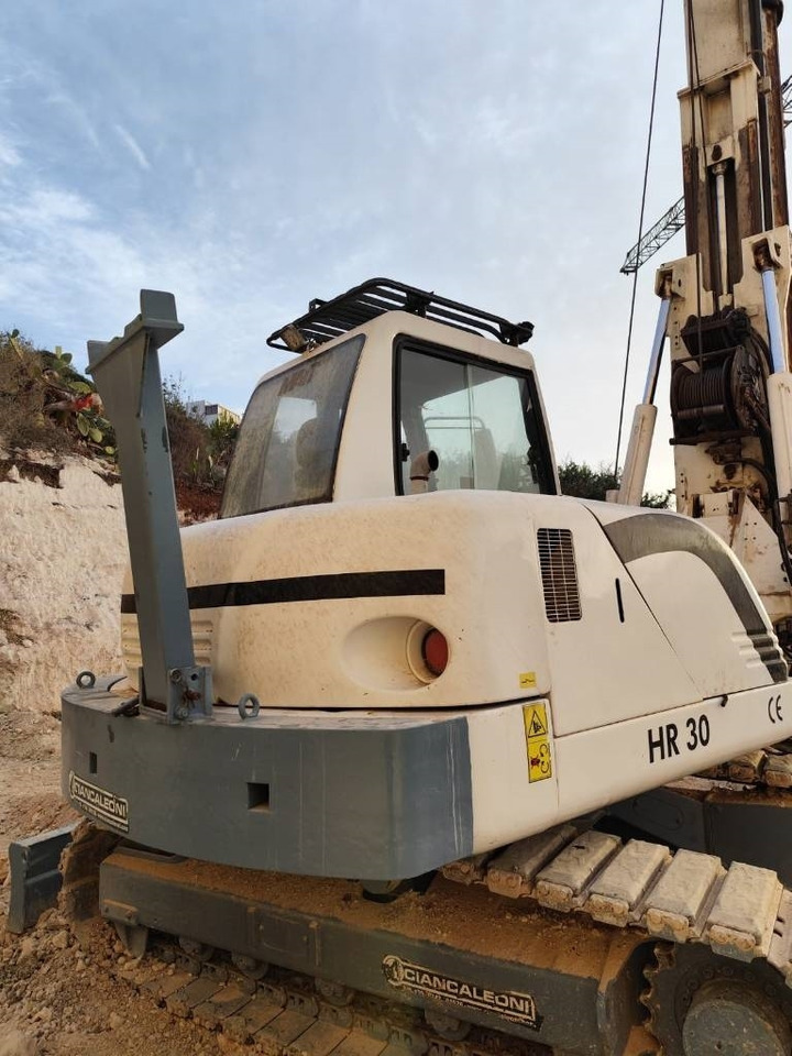 Mait HR30 - Pålkran: bild 3 Mait HR30 - Pålkran: bild 3