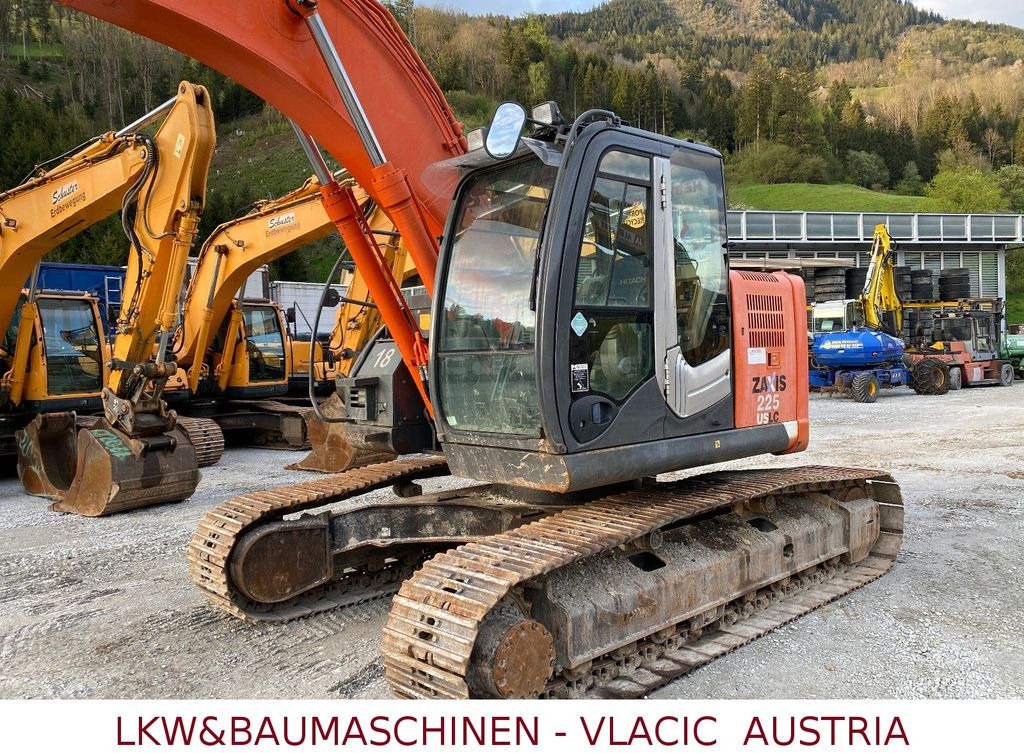 Hitachi ZX 225 USLC-3  - Bandgrävare: bild 3 Hitachi ZX 225 USLC-3  - Bandgrävare: bild 3