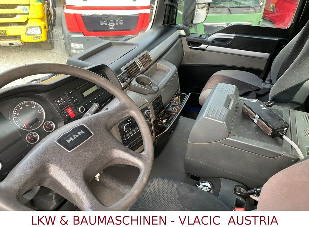 MAN TGS 33.440 (6x4) EEV Abrollkipper MAN TGS 33.440 (6x4) EEV Abrollkipper - Lastväxlare lastbil: bild 5 MAN TGS 33.440 (6x4) EEV Abrollkipper MAN TGS 33.440 (6x4) EEV Abrollkipper - Lastväxlare lastbil: bild 5