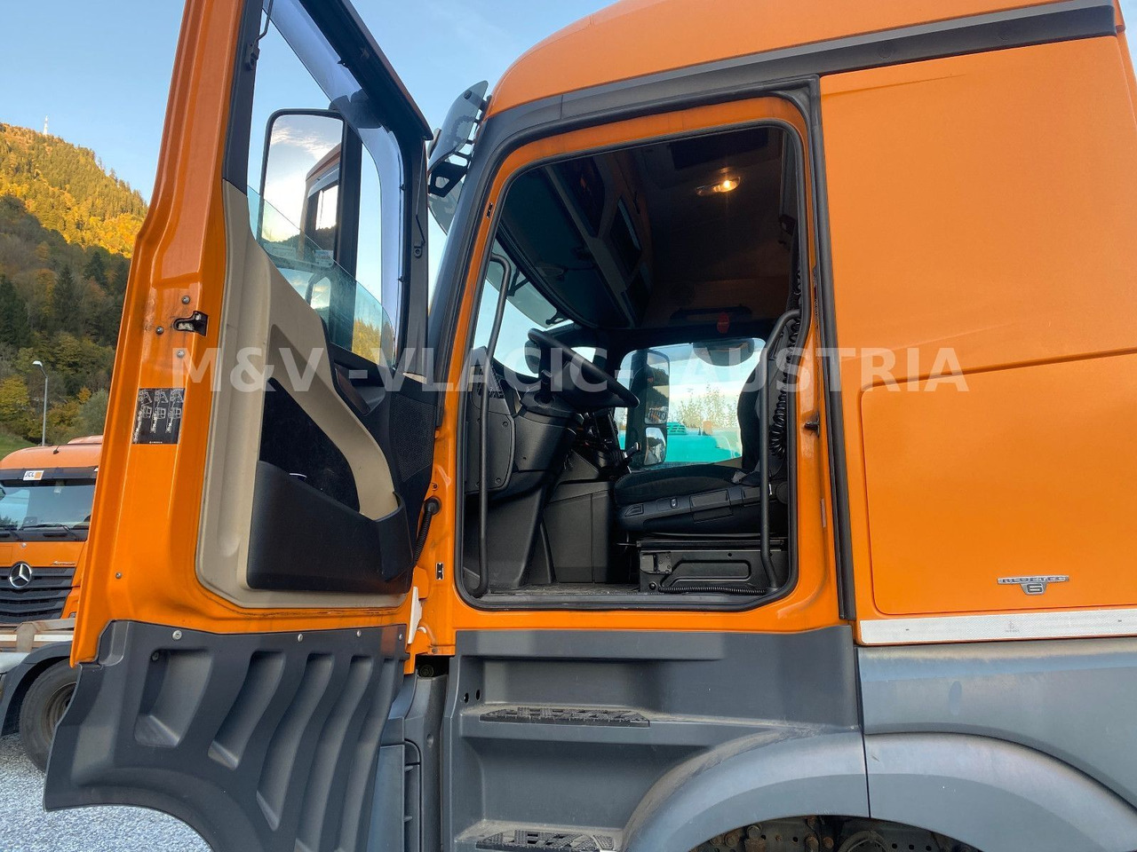 Mercedes-Benz 2542 - Containerbil/ Växelflak lastbil: bild 3 Mercedes-Benz 2542 - Containerbil/ Växelflak lastbil: bild 3