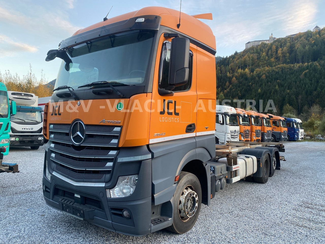 Mercedes-Benz 2542 - Containerbil/ Växelflak lastbil: bild 2 Mercedes-Benz 2542 - Containerbil/ Växelflak lastbil: bild 2