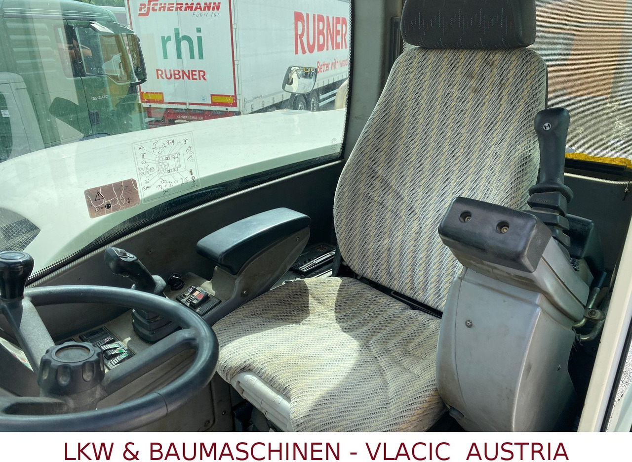 Terex TW 110 Mobilbagger inkl.4Löffeln - Grävmaskin på däck: bild 4 Terex TW 110 Mobilbagger inkl.4Löffeln - Grävmaskin på däck: bild 4