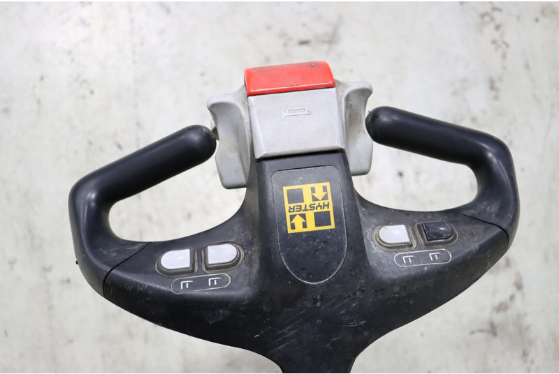 Hyster P2.5 - Låglyftar: bild 2 Hyster P2.5 - Låglyftar: bild 2