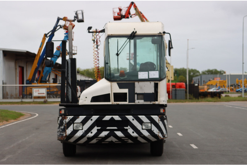 Kalmar TT612D - Terminaltraktor: bild 3 Kalmar TT612D - Terminaltraktor: bild 3