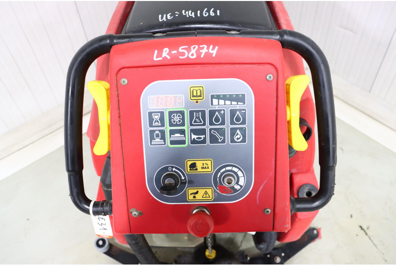 RCM Mega 732 - Skurmaskin: bild 2 RCM Mega 732 - Skurmaskin: bild 2