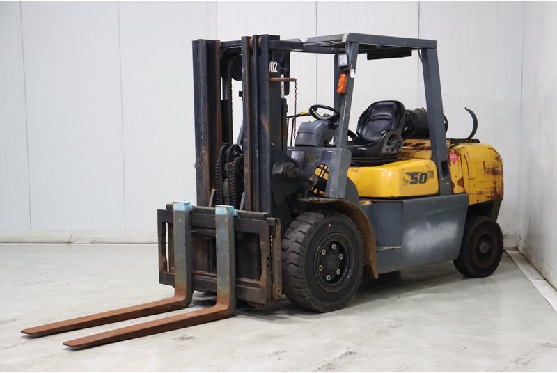 TCM FG50T9 - Gasoltruck: bild 4 TCM FG50T9 - Gasoltruck: bild 4