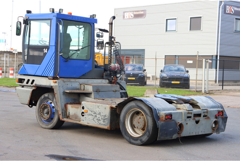 Terberg TT220 - Terminaltraktor: bild 4 Terberg TT220 - Terminaltraktor: bild 4