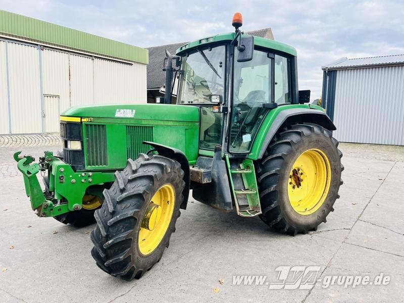 John Deere 6910 - Traktor: bild 1 John Deere 6910 - Traktor: bild 1