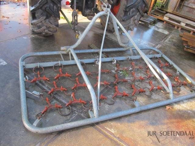 HARROW 2 m - Gräsharv: bild 1 HARROW 2 m - Gräsharv: bild 1