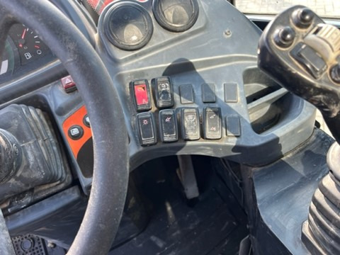 KUBOTA R082 - Hjullastare: bild 5 KUBOTA R082 - Hjullastare: bild 5