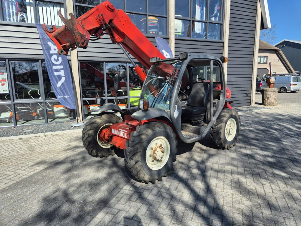 MANITOU MT 523 - Teleskoplastar: bild 2 MANITOU MT 523 - Teleskoplastar: bild 2