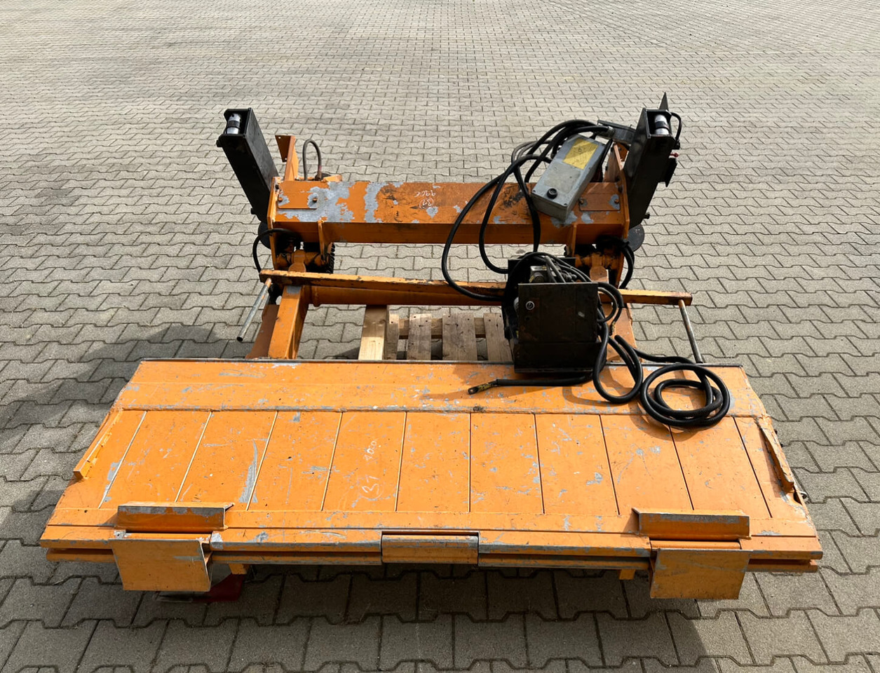 Unimog Heckladebordwand Unbekannt 427 - Bakgavellyft: bild 2 Unimog Heckladebordwand Unbekannt 427 - Bakgavellyft: bild 2