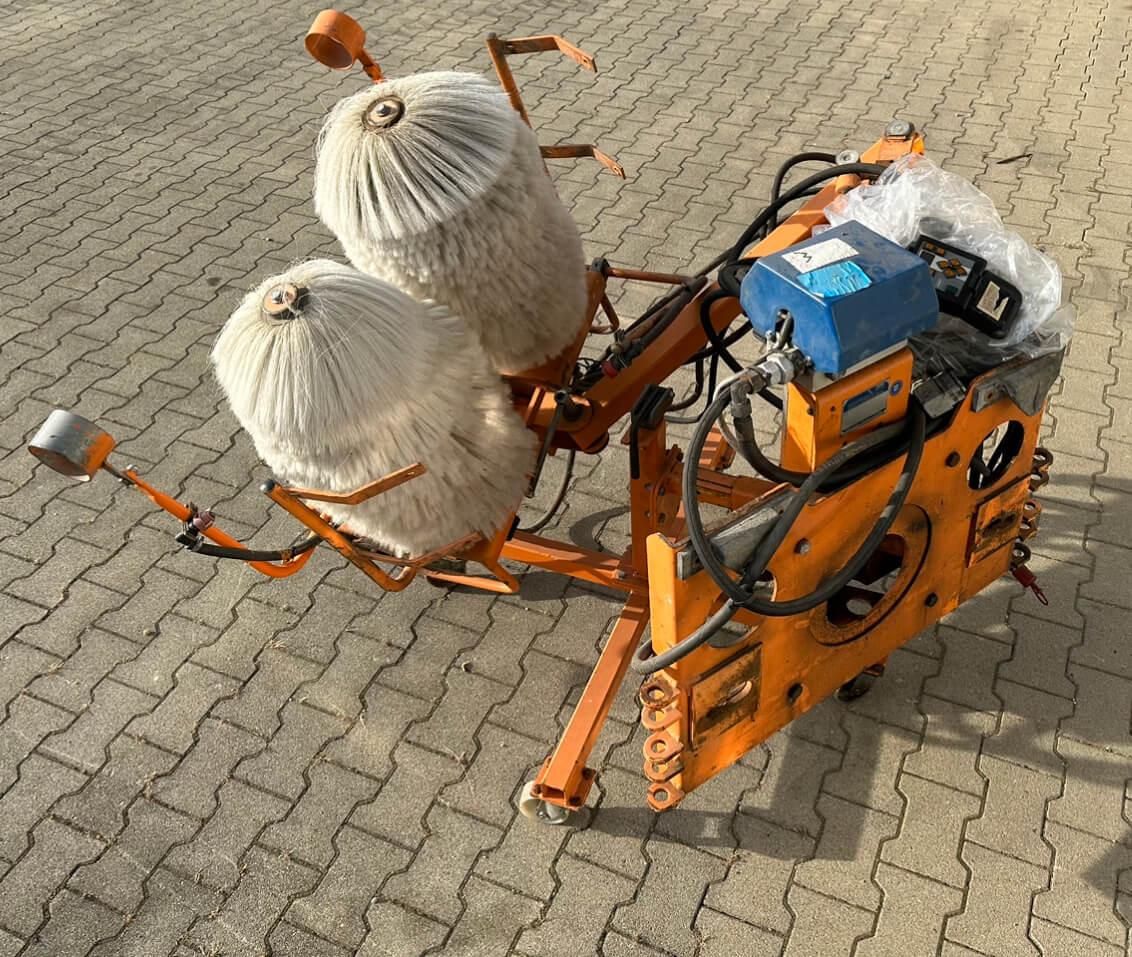 Sopaggregat Unimog Leitpfostenwaschgerät  Schmidt RPS-H: bild 6 Sopaggregat Unimog Leitpfostenwaschgerät  Schmidt RPS-H: bild 6