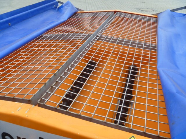 Unimog Salzstreuer Gmeiner STA2500TC FS - Sand-/ Saltspridare: bild 5 Unimog Salzstreuer Gmeiner STA2500TC FS - Sand-/ Saltspridare: bild 5