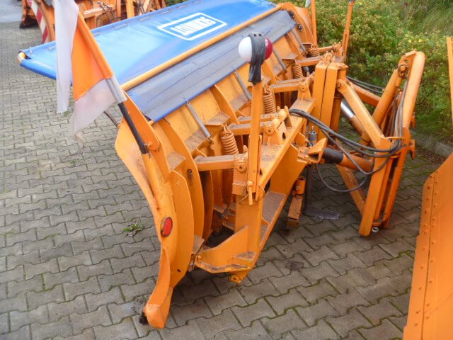 Unimog Schneepflug - Schneeschild Schmidt MF5.3 - Snöplog: bild 3 Unimog Schneepflug - Schneeschild Schmidt MF5.3 - Snöplog: bild 3