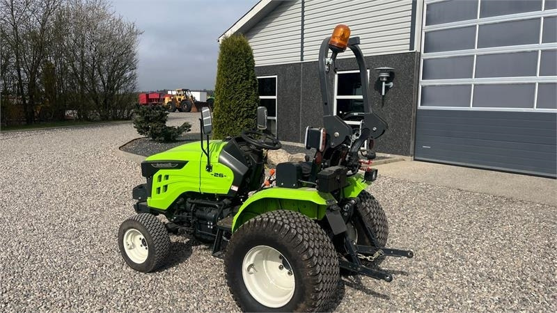Avenger 26 Med frontvægt og MOMSFRI - Kommunaltraktor: bild 3 Avenger 26 Med frontvægt og MOMSFRI - Kommunaltraktor: bild 3