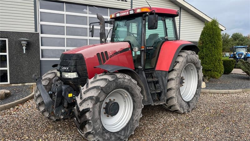 Case IH CVX 1195 Med frontlift - Traktor: bild 2 Case IH CVX 1195 Med frontlift - Traktor: bild 2