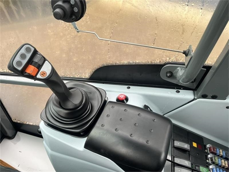 Kramer KL25.5T med Teleskoparm, så den har stor rækkevid - Teleskophjullastare: bild 4 Kramer KL25.5T med Teleskoparm, så den har stor rækkevid - Teleskophjullastare: bild 4