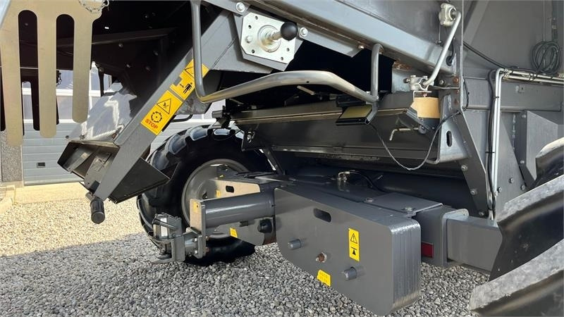 Massey Ferguson 7370 BETA. Gårdmaskine med kun 1080 motortimer. Me - Skördetröska: bild 5 Massey Ferguson 7370 BETA. Gårdmaskine med kun 1080 motortimer. Me - Skördetröska: bild 5