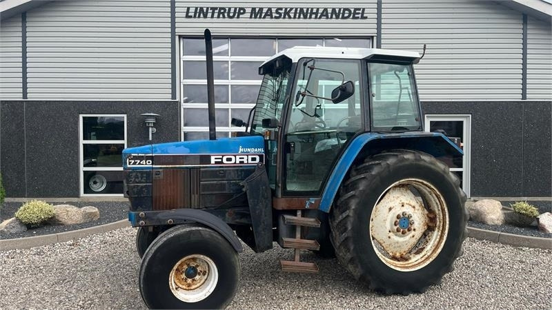 New Holland 7740 SLE Turbo Handy 2wd traktor - Traktor: bild 1 New Holland 7740 SLE Turbo Handy 2wd traktor - Traktor: bild 1
