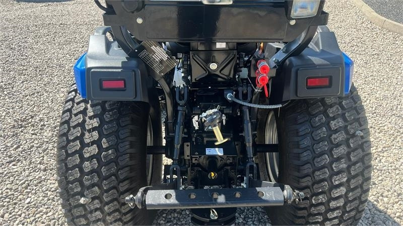 Solis H26 HST Turfdæk og Frontlæsser - Kommunaltraktor: bild 5 Solis H26 HST Turfdæk og Frontlæsser - Kommunaltraktor: bild 5