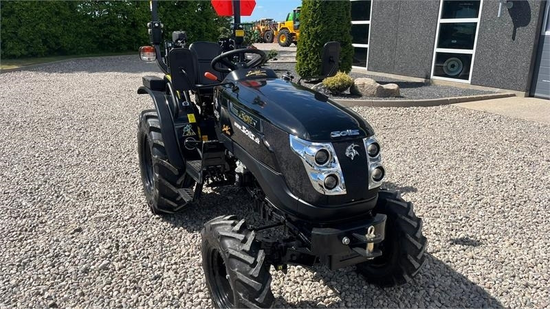 Kommunaltraktor Solis S26 Limited Edition i sort 6+2 Gearmaskine med Ser: bild 23