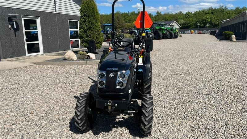 Kommunaltraktor Solis S26 Limited Edition i sort 6+2 Gearmaskine med Ser: bild 16