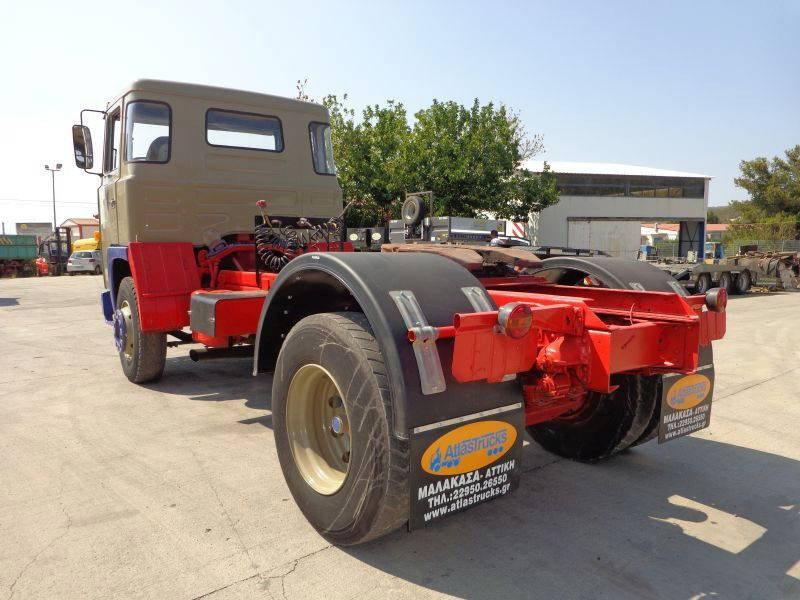 Scania LB111 Scania LB1114X2 - Dragbil: bild 5 Scania LB111 Scania LB1114X2 - Dragbil: bild 5