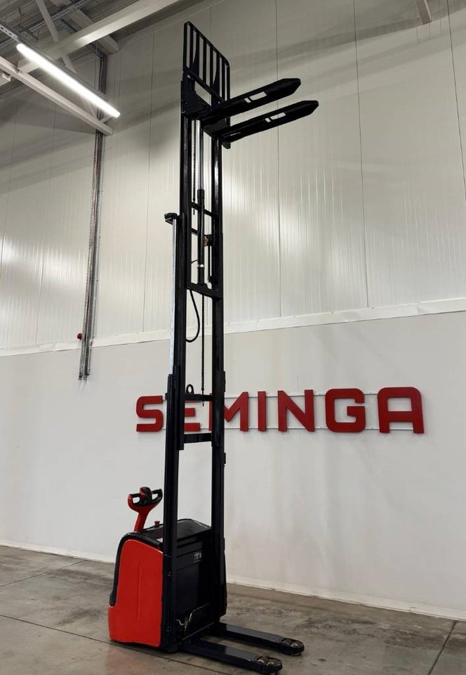 Linde 10848 L14 - Motviktstruck: bild 4 Linde 10848 L14 - Motviktstruck: bild 4