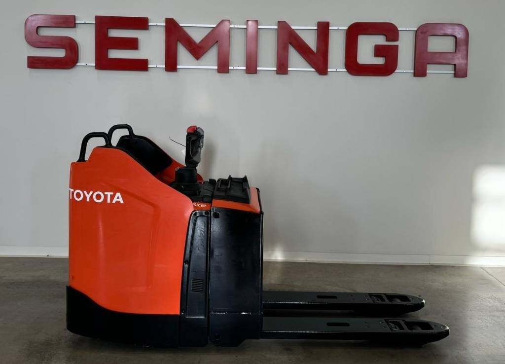 Toyota 10545 LPE200 - Låglyftar: bild 2 Toyota 10545 LPE200 - Låglyftar: bild 2