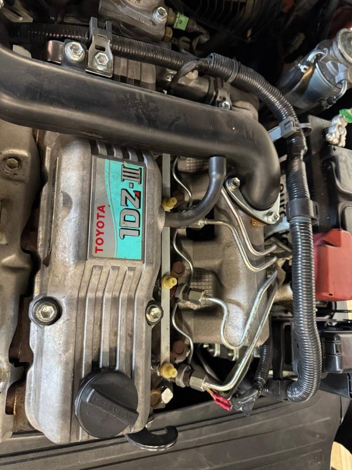 Toyota 10811 06-8FD25F - Dieseltruck: bild 4 Toyota 10811 06-8FD25F - Dieseltruck: bild 4