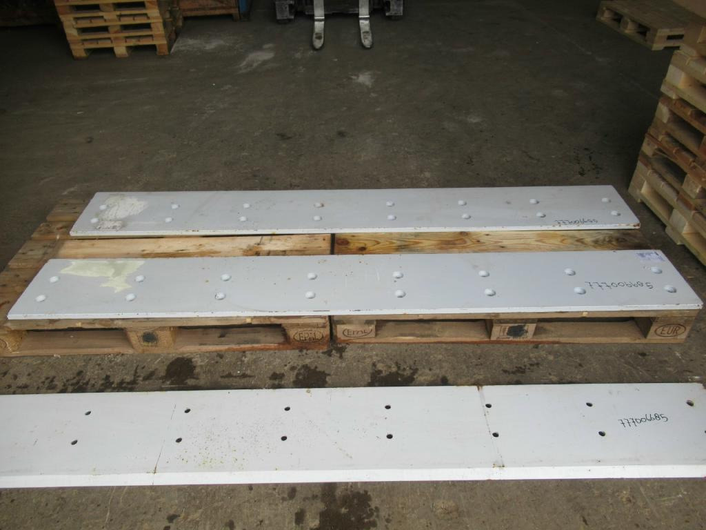 CNH R5123426 - - Schaktblad för Byggmaskiner: bild 1 CNH R5123426 - - Schaktblad för Byggmaskiner: bild 1