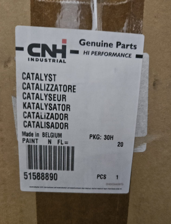Case 51588890 - Katalytisk omvandlare för Byggmaskiner: bild 3 Case 51588890 - Katalytisk omvandlare för Byggmaskiner: bild 3