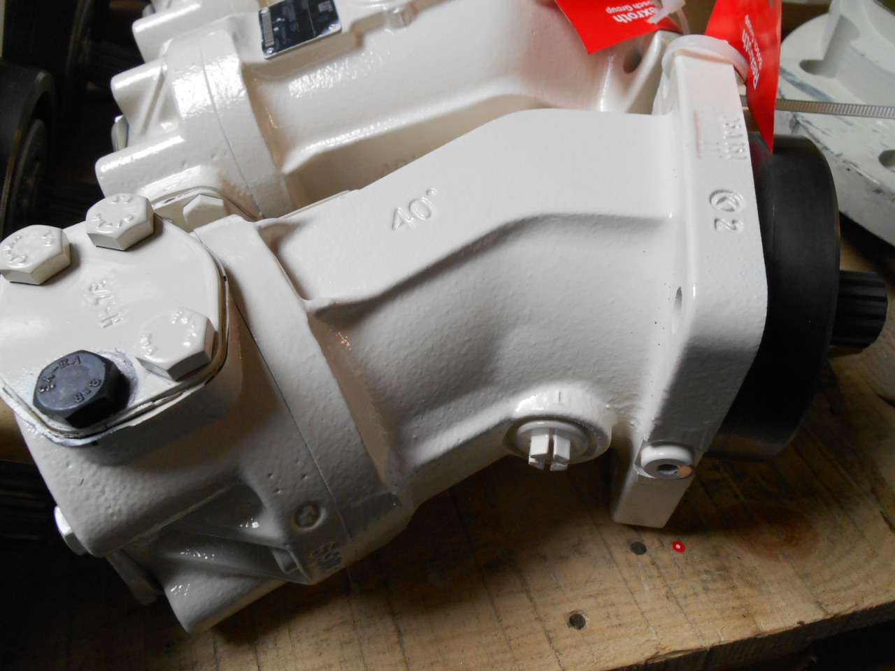 Caterpillar 1552951 - 5338219 - Hydraulmotor för Lantbruksmaskiner: bild 4 Caterpillar 1552951 - 5338219 - Hydraulmotor för Lantbruksmaskiner: bild 4